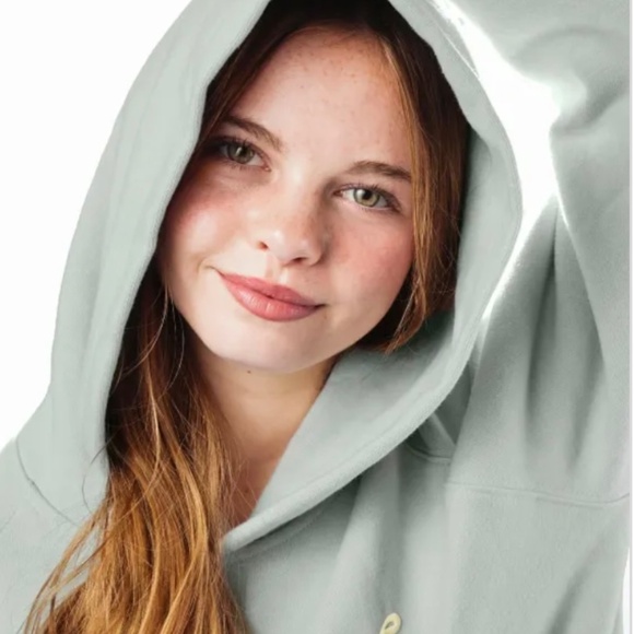 Sincerely Yours by Salish Matter: Holiday Hoodie - Medium - Picture 3 of 9